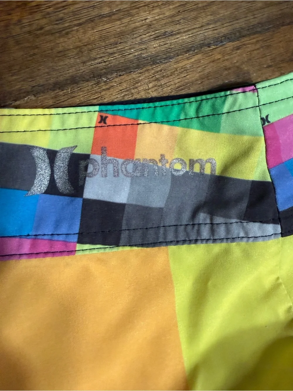 Hurley Phantom Shorts Swim Trunks Mens Size 33 Teens Surf Boardshorts Multicolor